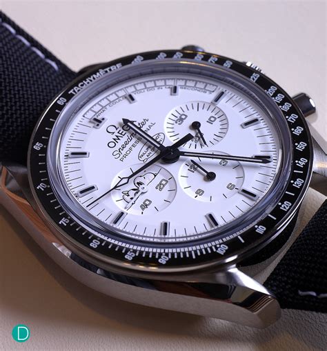 omega speedmaster apollo 13 silver snoopy|Omega Speedmaster Snoopy edition.